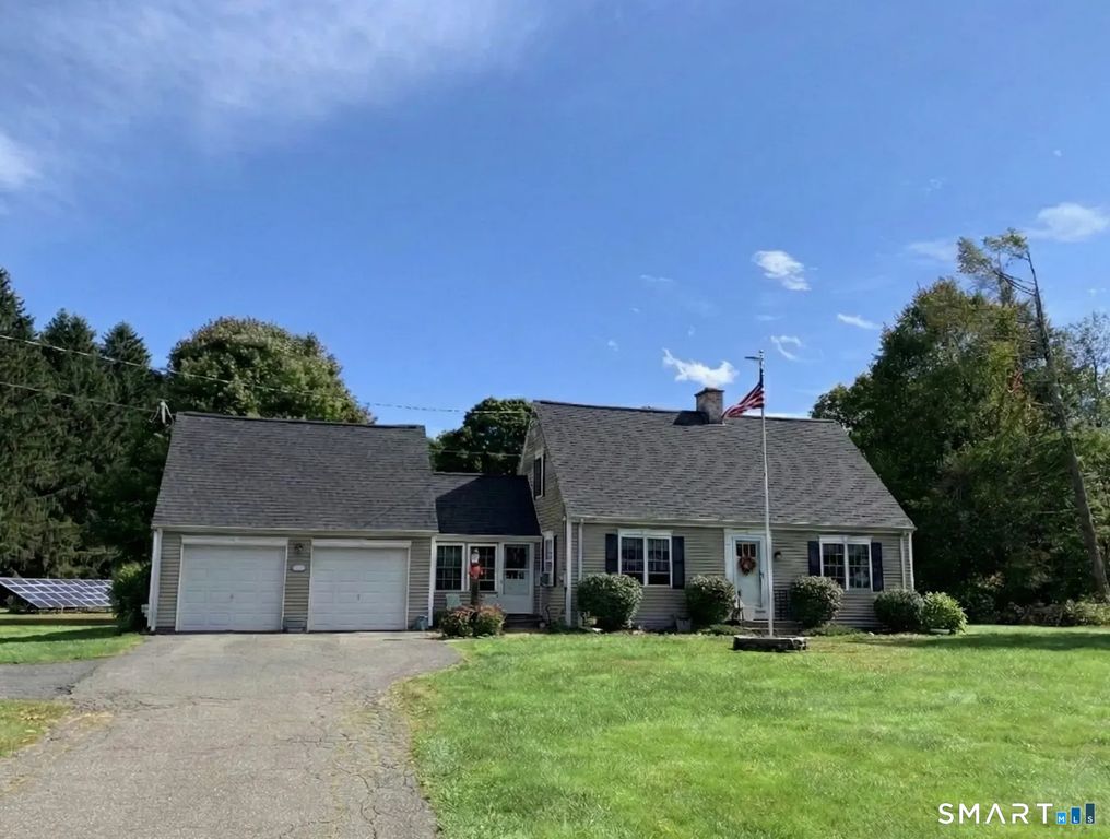 322 Tunxis Avenue, Bloomfield, CT 06002