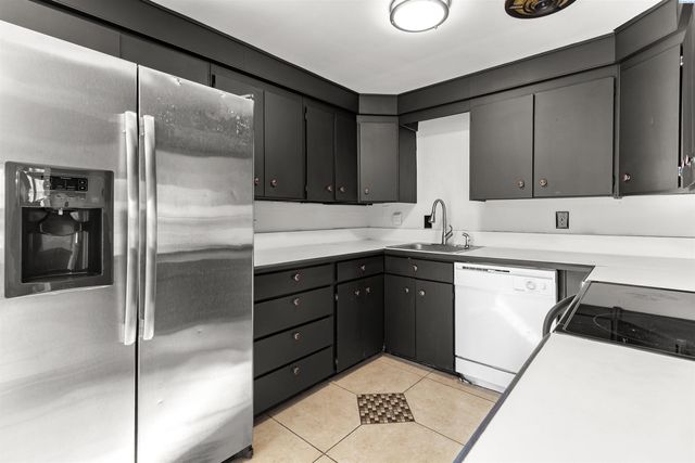 806 S Garfield Street, Kennewick, WA 99336