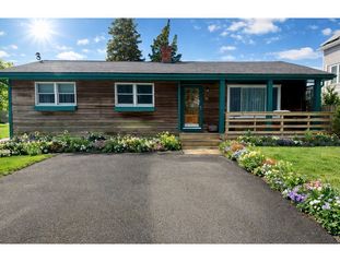 55 Rhode Island Boulevard, Portsmouth, RI 02871