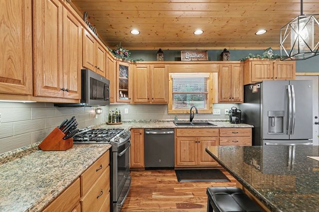 193 Hillside Trail, Blairsville, GA 30512