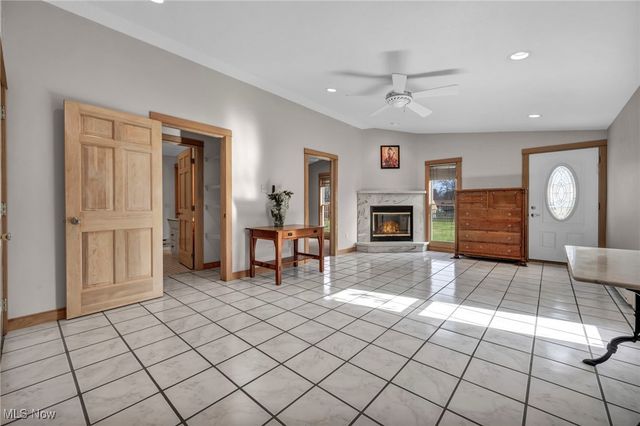 557 Ladyne Avenue NW, Bolivar, OH 44612