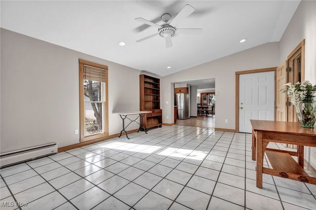 557 Ladyne Avenue NW, Bolivar, OH 44612