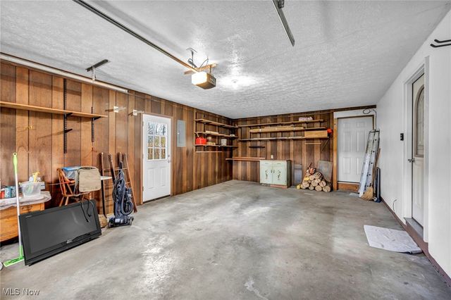 557 Ladyne Avenue NW, Bolivar, OH 44612