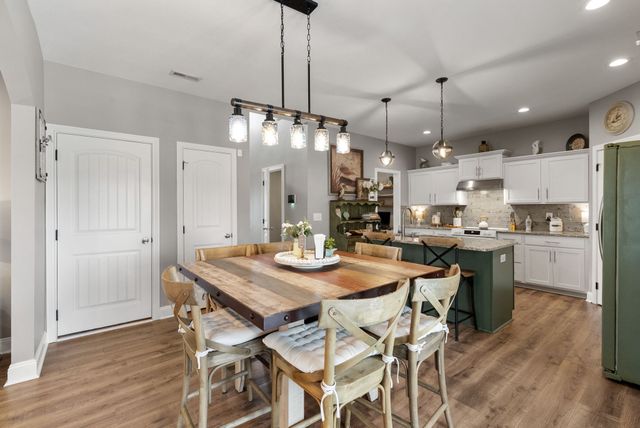 103 Sycamore Hill Dr, Clarksville, TN 37042