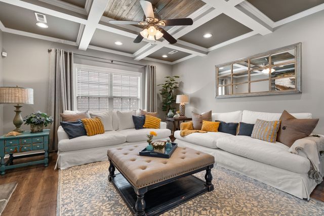 103 Sycamore Hill Dr, Clarksville, TN 37042