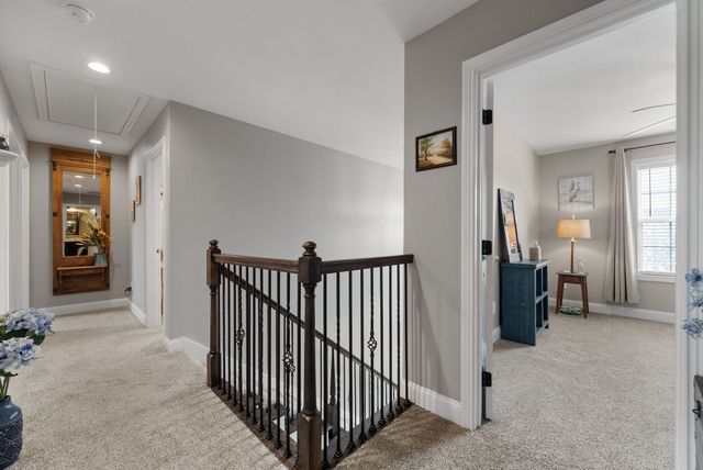 103 Sycamore Hill Dr, Clarksville, TN 37042