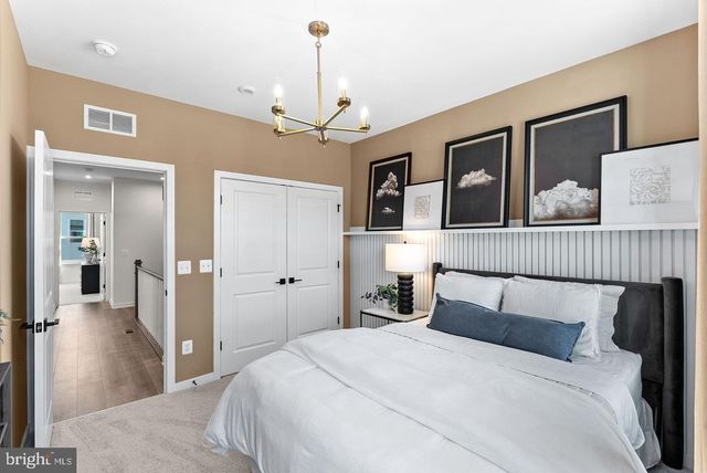 19712 MISTY MOSS SQ, Ashburn, VA 20147