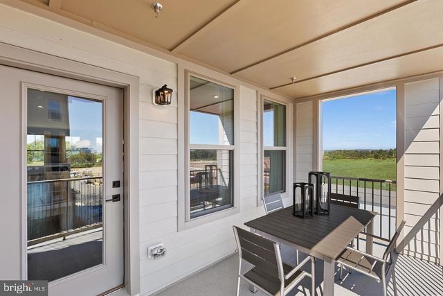 19712 MISTY MOSS SQ, Ashburn, VA 20147
