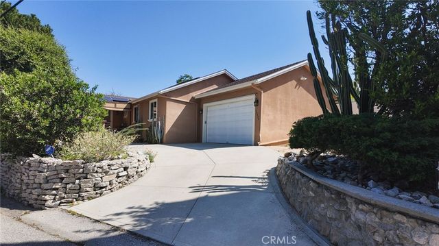 10424 Tujunga Canyon, Tujunga, CA 91042