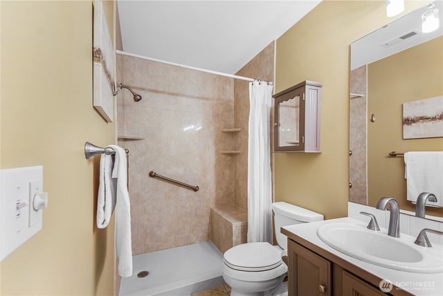 7525 195th Street Ct E, Spanaway, WA 98387