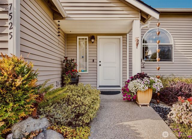 7525 195th Street Ct E, Spanaway, WA 98387