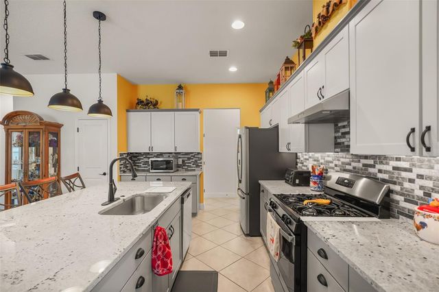 1667 KEY BAY TRAIL, Kissimmee, FL 34747