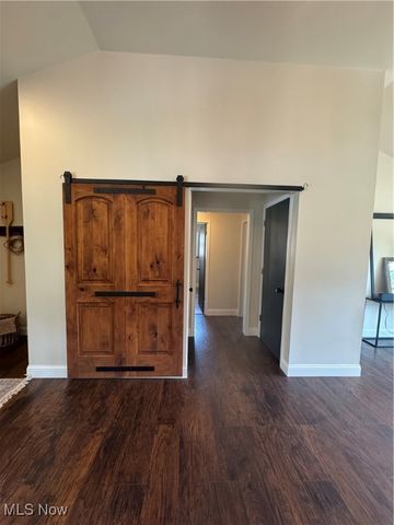 3130 S River Road, Zanesville, OH 43701