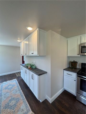 3130 S River Road, Zanesville, OH 43701