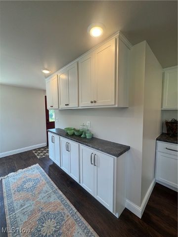 3130 S River Road, Zanesville, OH 43701