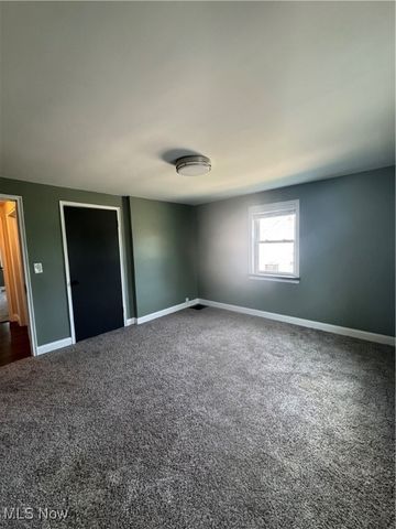 3130 S River Road, Zanesville, OH 43701