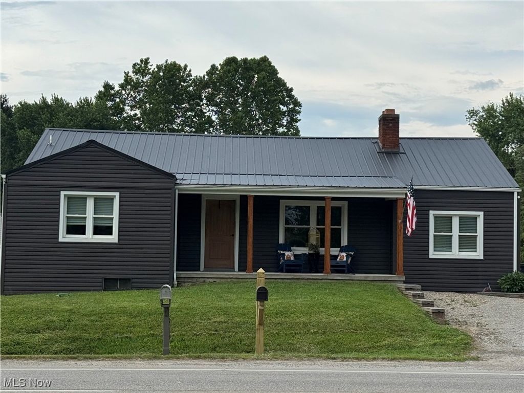 3130 S River Road, Zanesville, OH 43701
