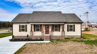 152 Demonbreum Cir, Shelbyville, TN 37160