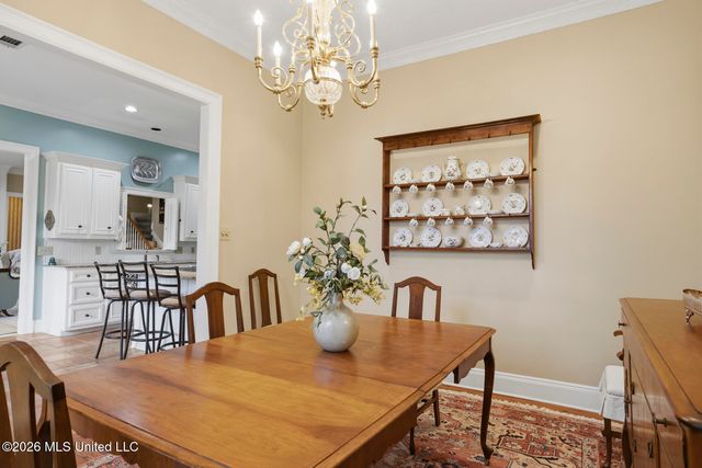 1641 Acadia Court, Jackson, MS 39211