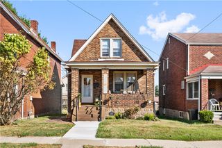 165 E Marigold St, Munhall, PA 15120