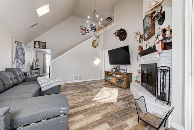 2127 Briarcliff Drive, Oklahoma City, OK 73170