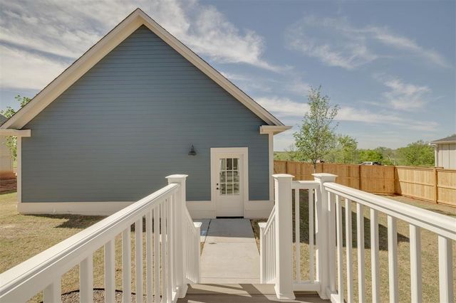 18434 Sweetwater Lane, Norman, OK 73072