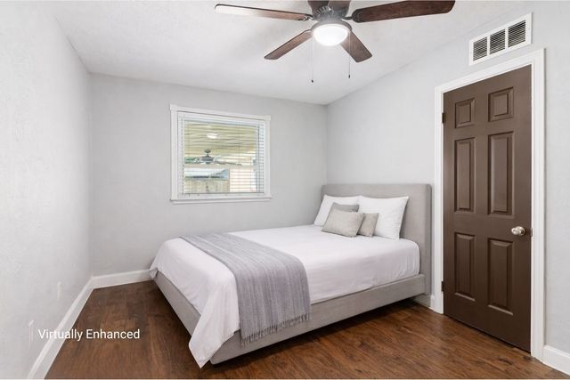 13745 Rolling Hills Lane, Dallas, TX 75240