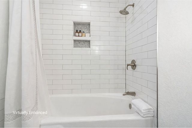 13745 Rolling Hills Lane, Dallas, TX 75240