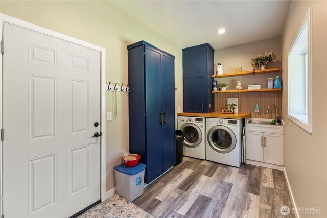 1785 Centralia Alpha Road, Chehalis, WA 98532