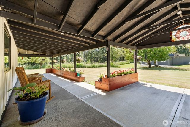 1785 Centralia Alpha Road, Chehalis, WA 98532