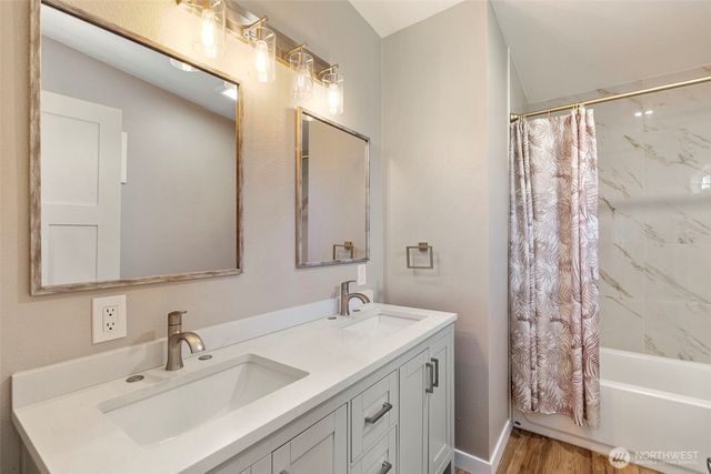 1785 Centralia Alpha Road, Chehalis, WA 98532