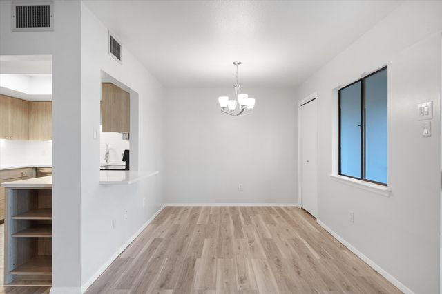 937 Country Club Drive SE Unit F, Rio Rancho, NM 87124