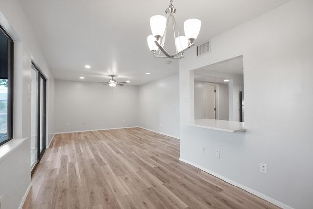 937 Country Club Drive SE Unit F, Rio Rancho, NM 87124