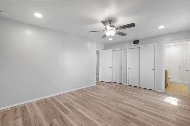 937 Country Club Drive SE Unit F, Rio Rancho, NM 87124