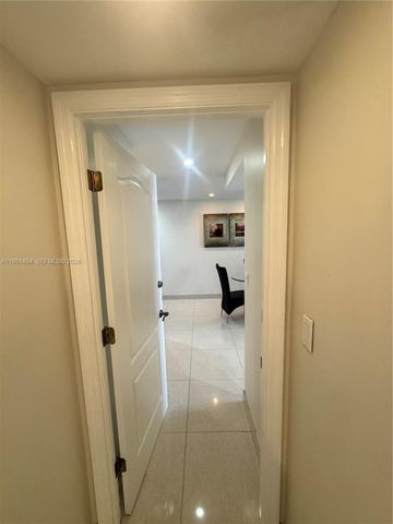 19370 Collins Ave 1427, Sunny Isles Beach, FL 33160