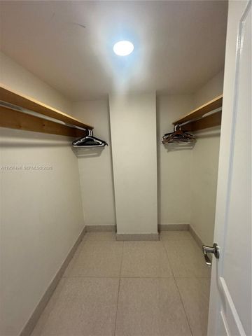 19370 Collins Ave 1427, Sunny Isles Beach, FL 33160