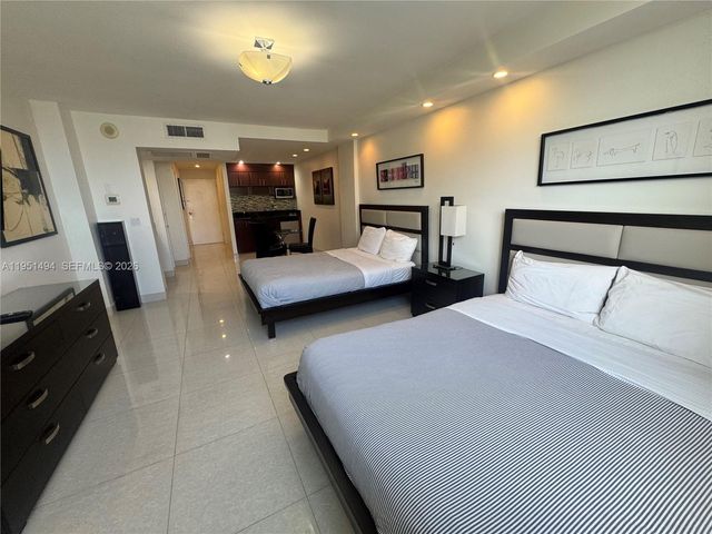 19370 Collins Ave 1427, Sunny Isles Beach, FL 33160