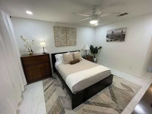 1401 Tetbury LN, Austin, TX 78748