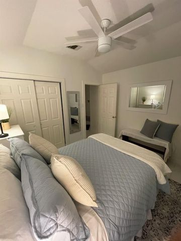 1401 Tetbury LN, Austin, TX 78748