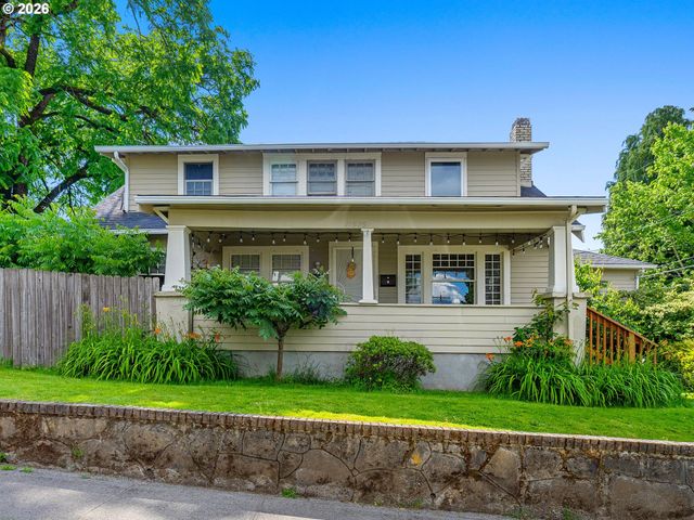 3136 Se Sellwood St, Milwaukie, OR 97222