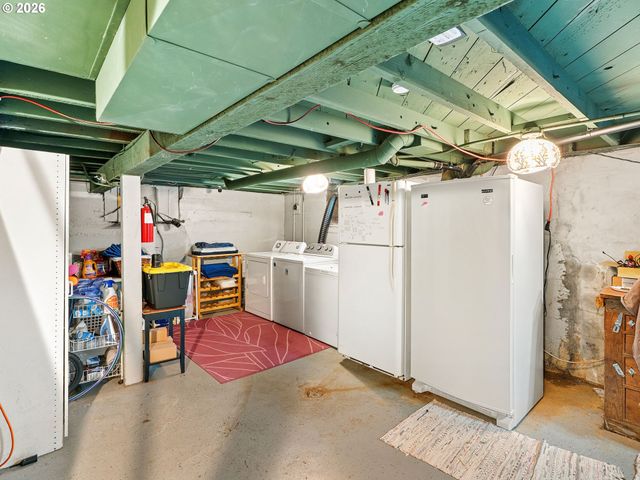 3136 Se Sellwood St, Milwaukie, OR 97222