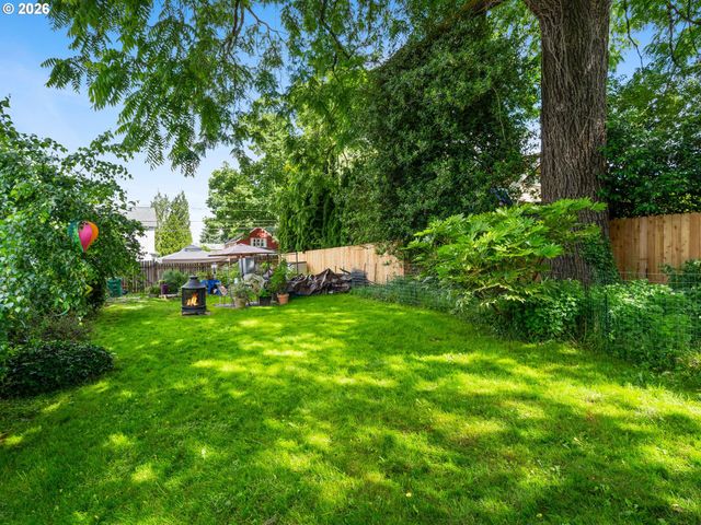 3136 Se Sellwood St, Milwaukie, OR 97222