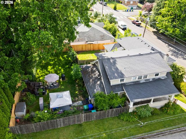 3136 Se Sellwood St, Milwaukie, OR 97222