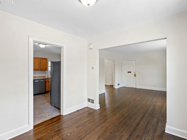 3136 Se Sellwood St, Milwaukie, OR 97222
