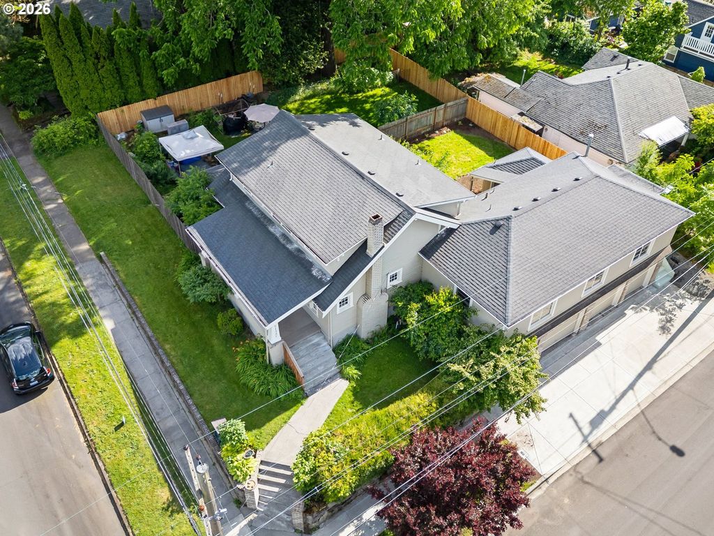 3136 Se Sellwood St, Milwaukie, OR 97222