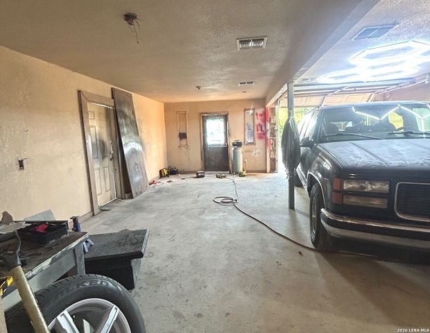 4230 Culebra, San Antonio, TX 78228