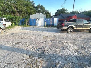 4230 Culebra, San Antonio, TX 78228