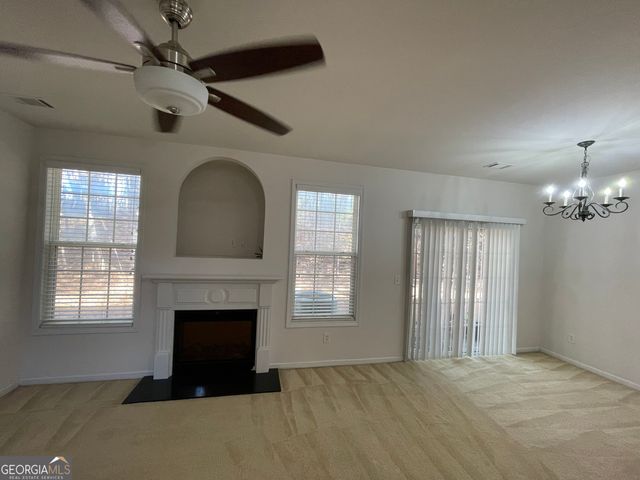 4494 Black Hills Drive NW 13, Acworth, GA 30101