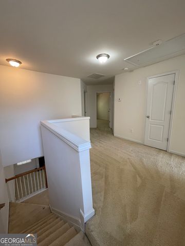 4494 Black Hills Drive NW 13, Acworth, GA 30101