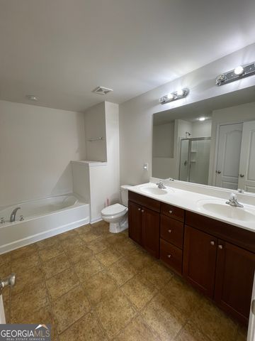 4494 Black Hills Drive NW 13, Acworth, GA 30101